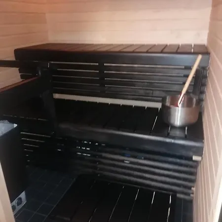 Majoituspalvelu Nurmi Yritysperaenkatu 2 E 2 Raahe