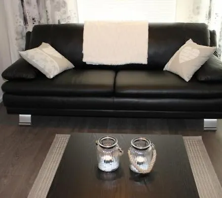 Apartmán Majoituspalvelu Nurmi Yritysperaenkatu 2 E 2 *